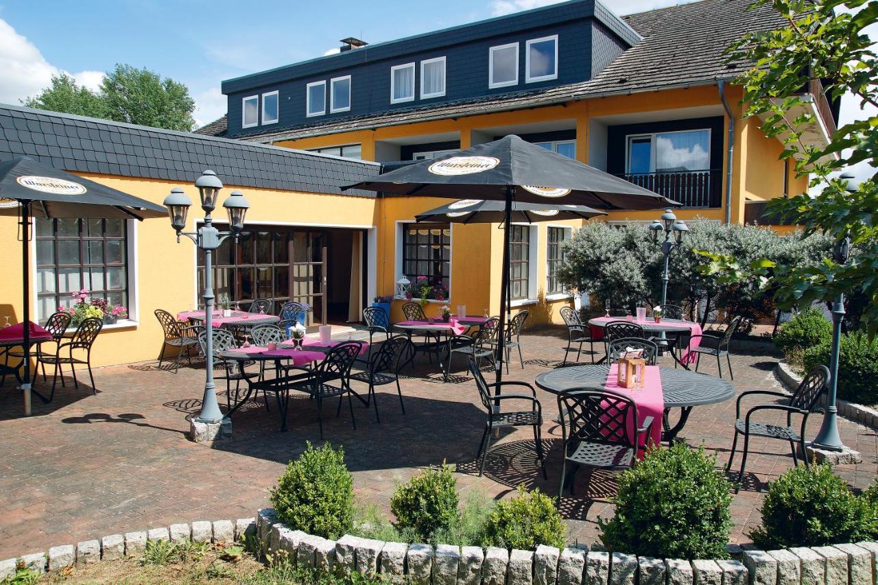 Avalon Hotelpark Koenigshof Königslutter am Elm Exterior photo